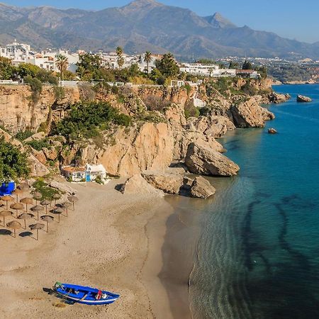 Wonderful Flat With Seaview In Nerja Daire Dış mekan fotoğraf