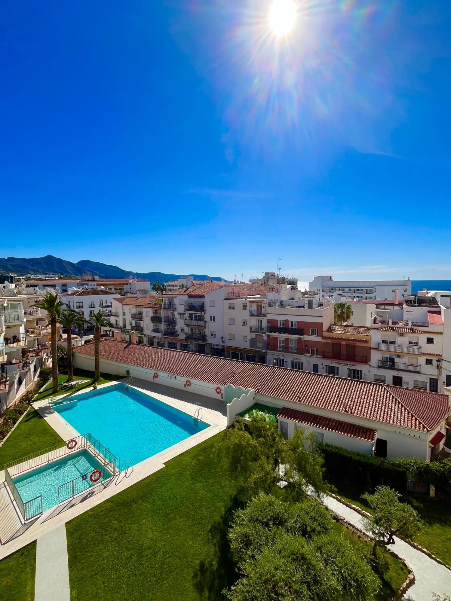 Wonderful Flat With Seaview In Nerja Daire Dış mekan fotoğraf